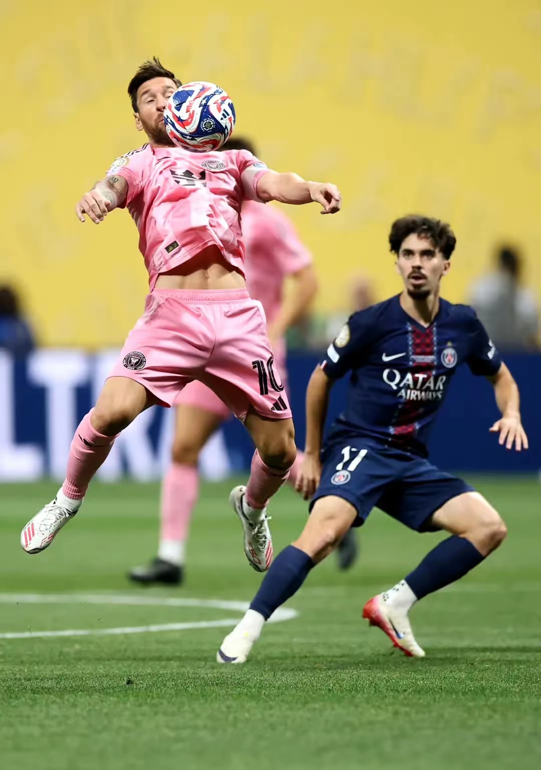 jiuyou-包含清晨巴黎圣日耳曼豪取连胜：CBA常规赛节点到来，底气十足，身体对抗强度拉满的词条