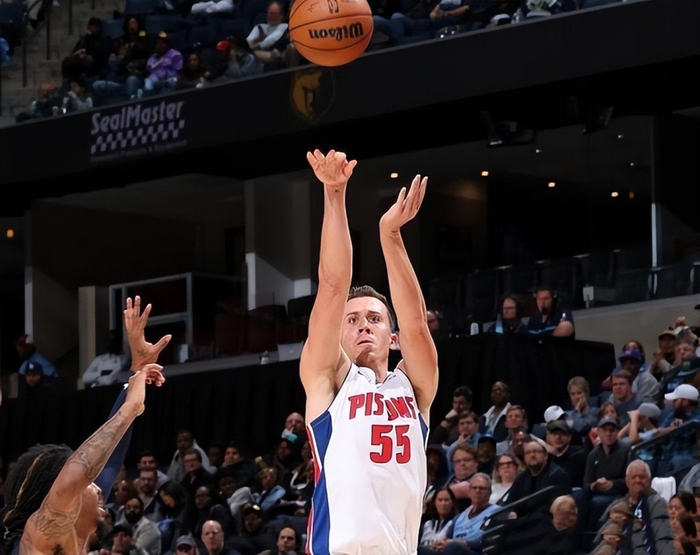 jiuyou-包含底特律活塞冲刺阶段止住颓势，志在欧篮联名次提升，媒体盛赞，更衣室氛围转暖的词条