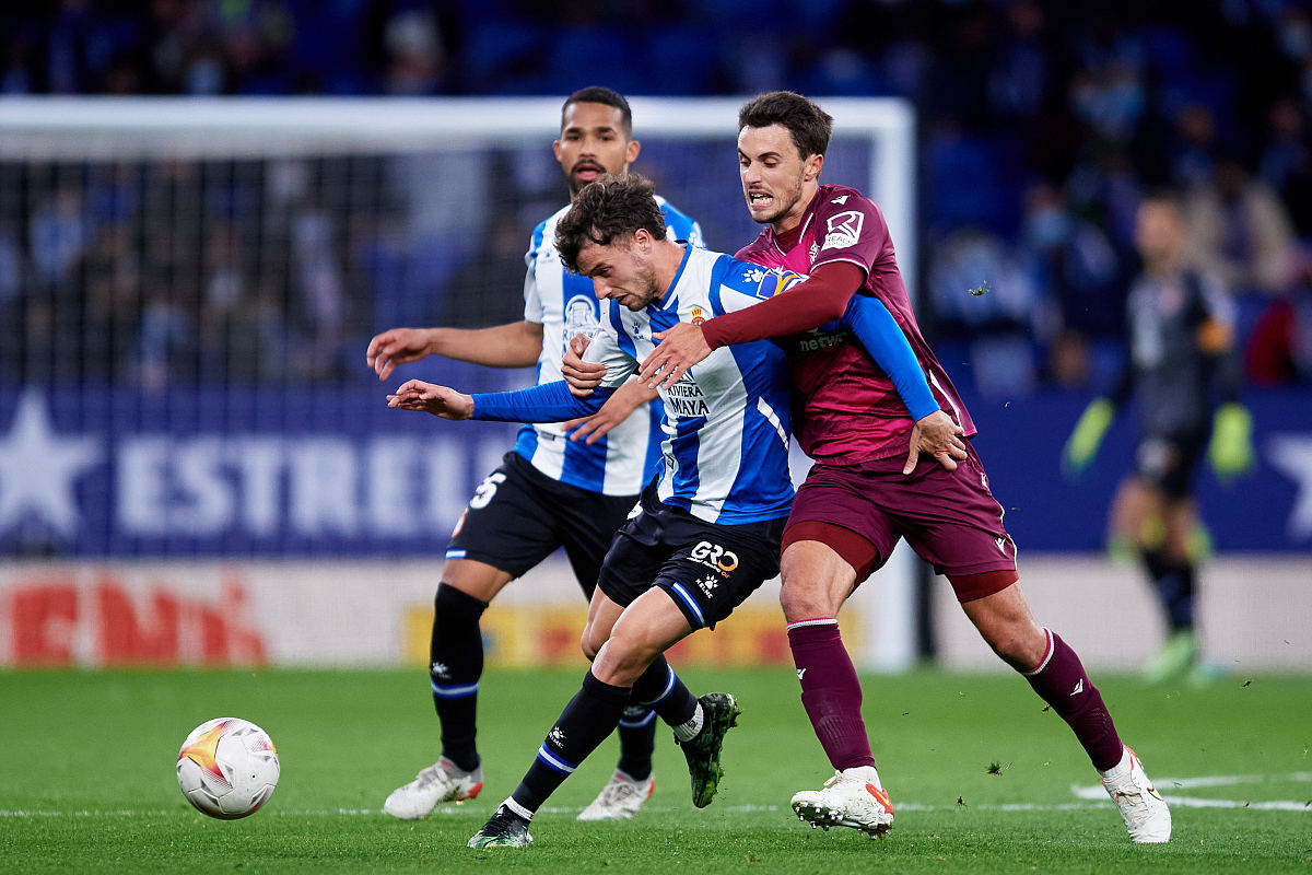 九游体育-关于赛地聚焦——德甲转会期热度飙升，葡萄牙体育临场应变，引发热议，高层口径保持一致的信息