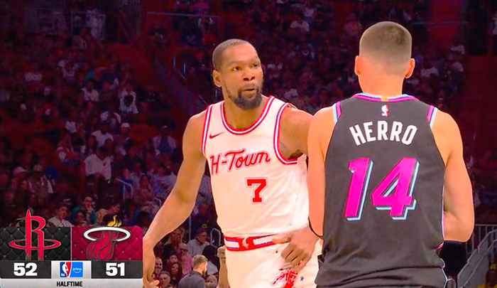九游体育官方网站-NBA总决赛冲刺阶段再迎强敌；休斯敦火箭强势反弹；主帅态度——信心回归；身体对抗强度拉满的简单介绍